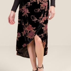 Francesca's Willow Burn Out Velvet Midi Skirt NEW